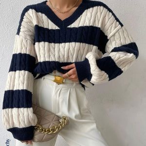 NEW striped sweater size med